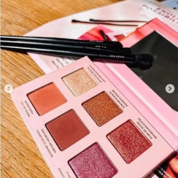 MARY KAY WARM HUES EYE SHADOW PALETTE~NIB~LIMITED EDITION! - Picture 4 of 6